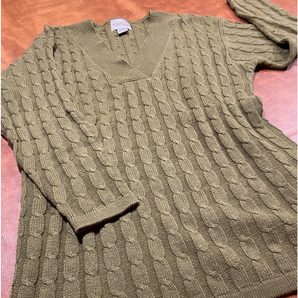 Casual V-neck sweater.  Size medium.  Like new.